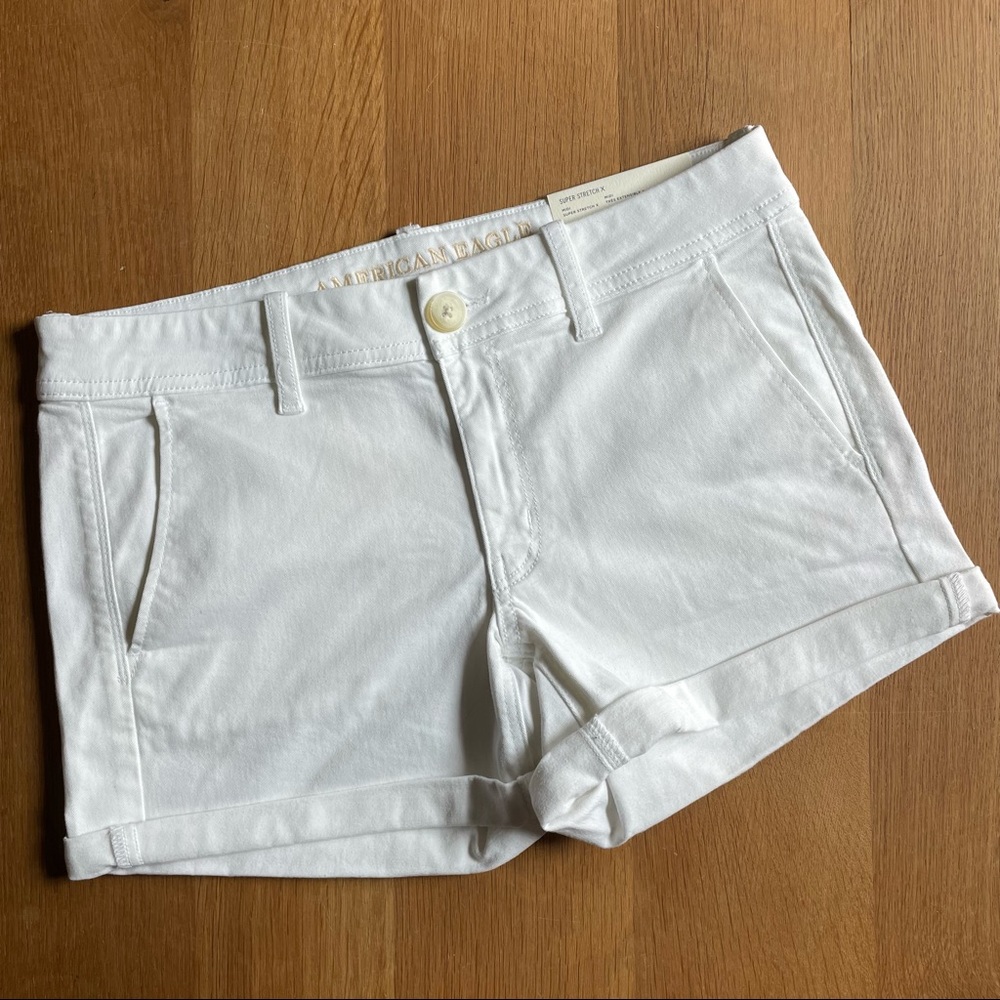 NWT American Eagle Super Stretch Low Rise Shorts